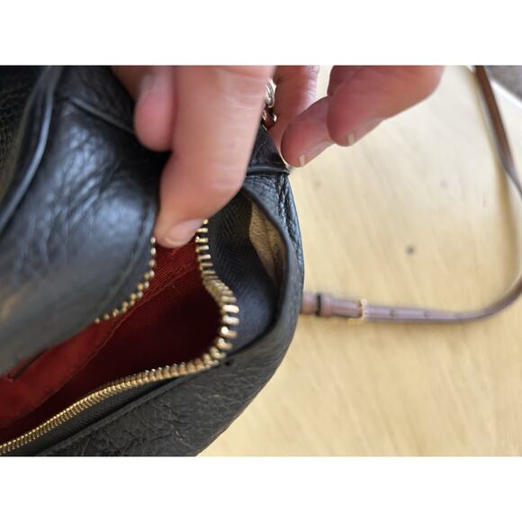 Coach Horse & Carriage Crossbody Bag Embossed Logo Black Leather Red Purse - Picture 10 of 16